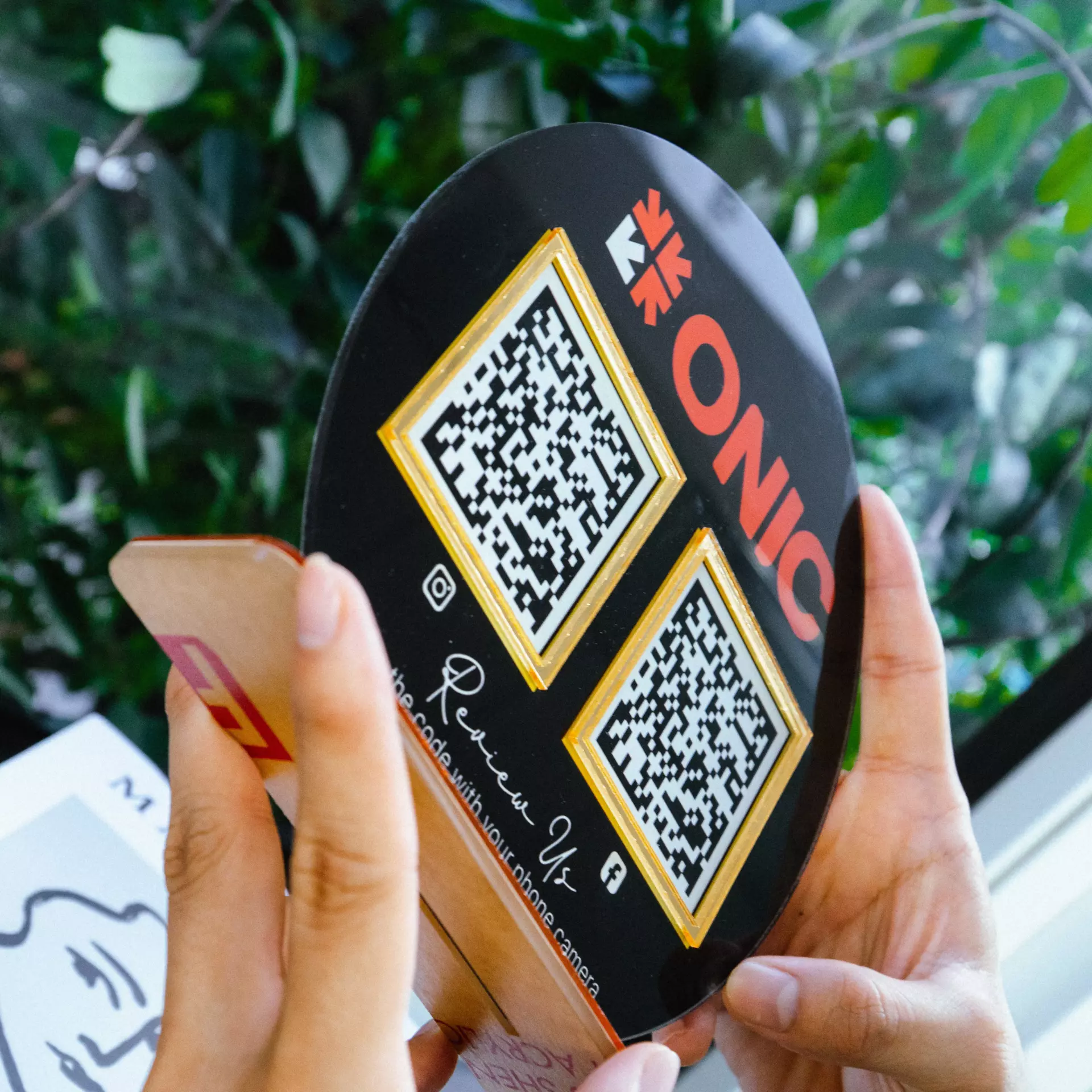 Круглая подставка для QR-кодов — изображение 9