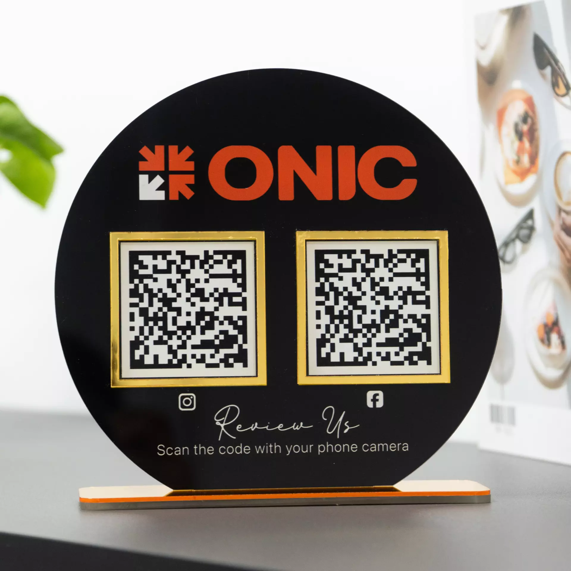 Круглая подставка для QR-кодов